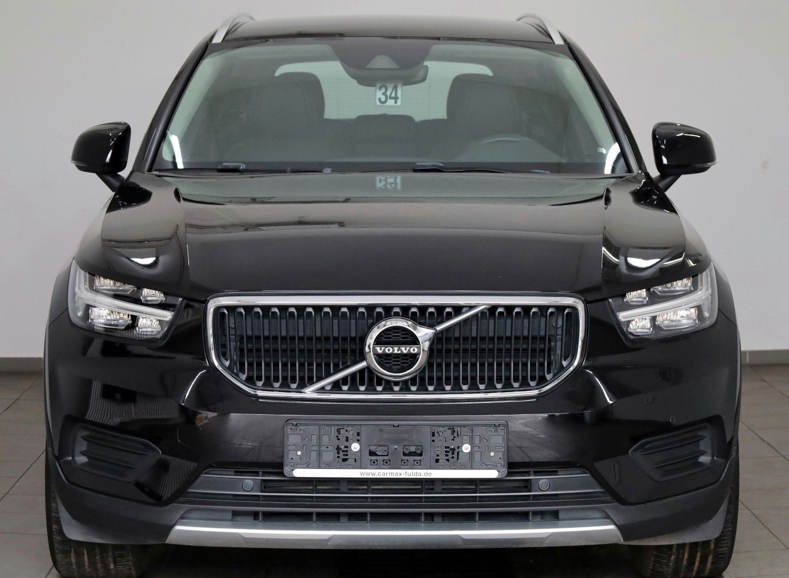 Fahrzeugabbildung Volvo XC40 Momentum Pro,T.Leder,Navi,LED,SH,Kamera