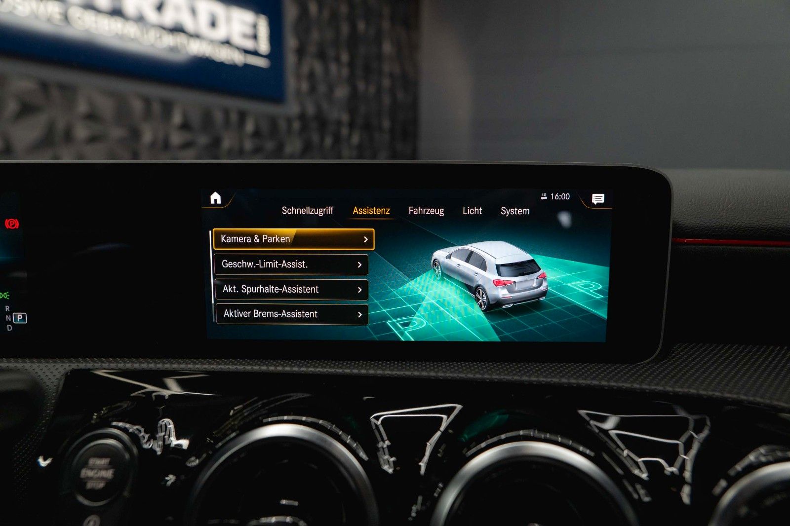Fahrzeugabbildung Mercedes-Benz A 200 AMG Line *LED*Virtual Cockpit*CarPlay*