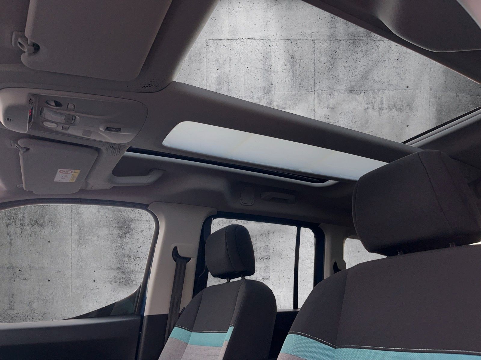 Fahrzeugabbildung Citroën Berlingo M PureTech**NAVI*P.-DACH*