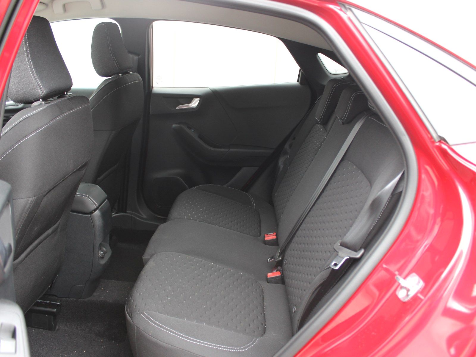 Fahrzeugabbildung Ford Puma Titanium 1,0 EcoBoost