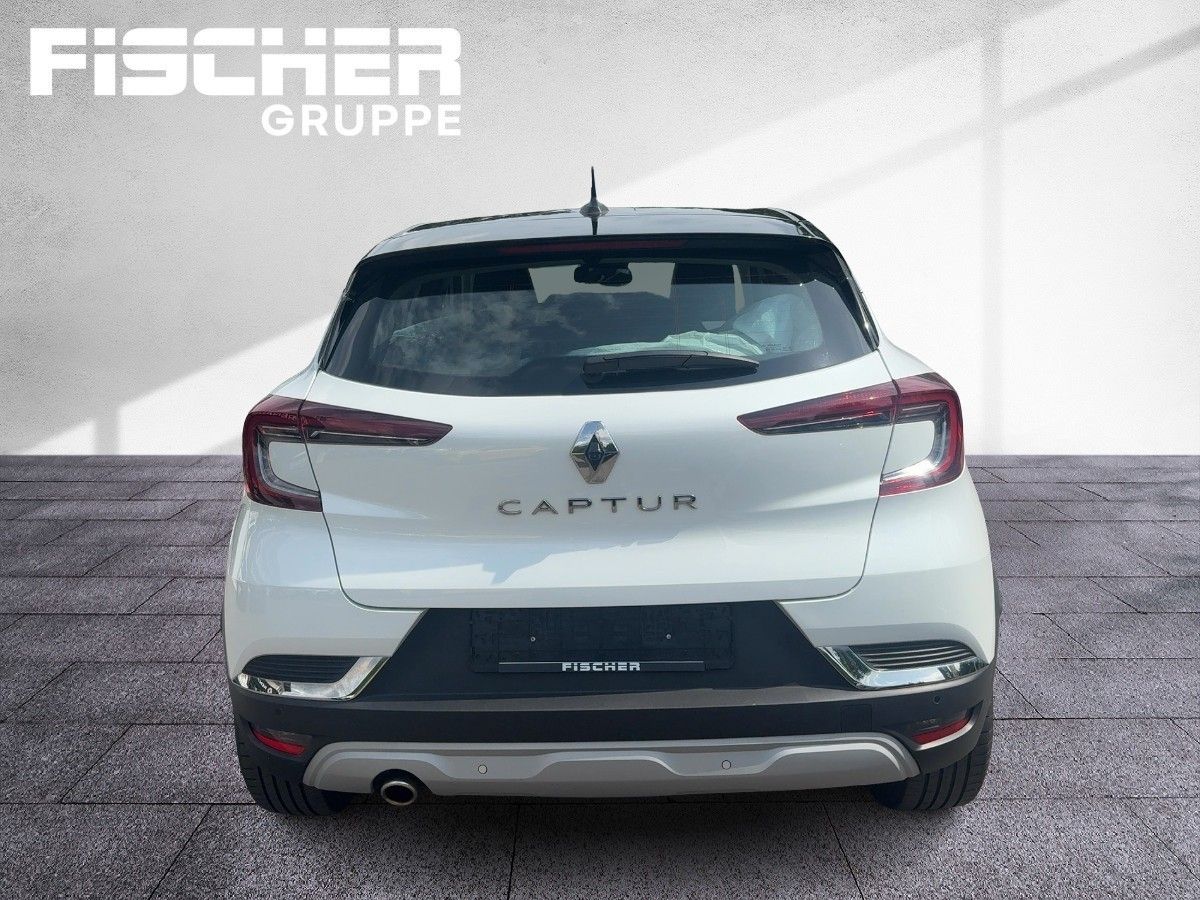 Fahrzeugabbildung Renault Captur INTENS TCe 140 EDC ABS Fahrerairbag ESP Z