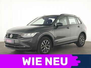 Volkswagen Tiguan - 1