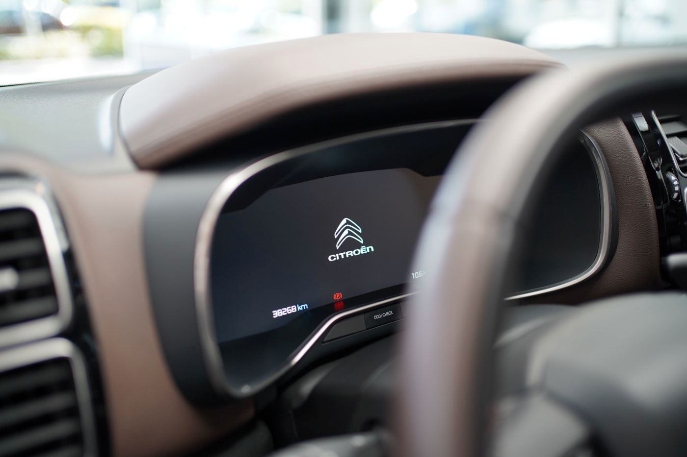 Fahrzeugabbildung Citroën C5 Aircross Hybrid 225 EAT8 Shine Pack Automatik