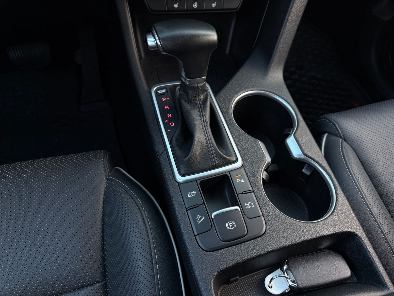 Fahrzeugabbildung Kia Sportage Black Edition KAM LED NAVI