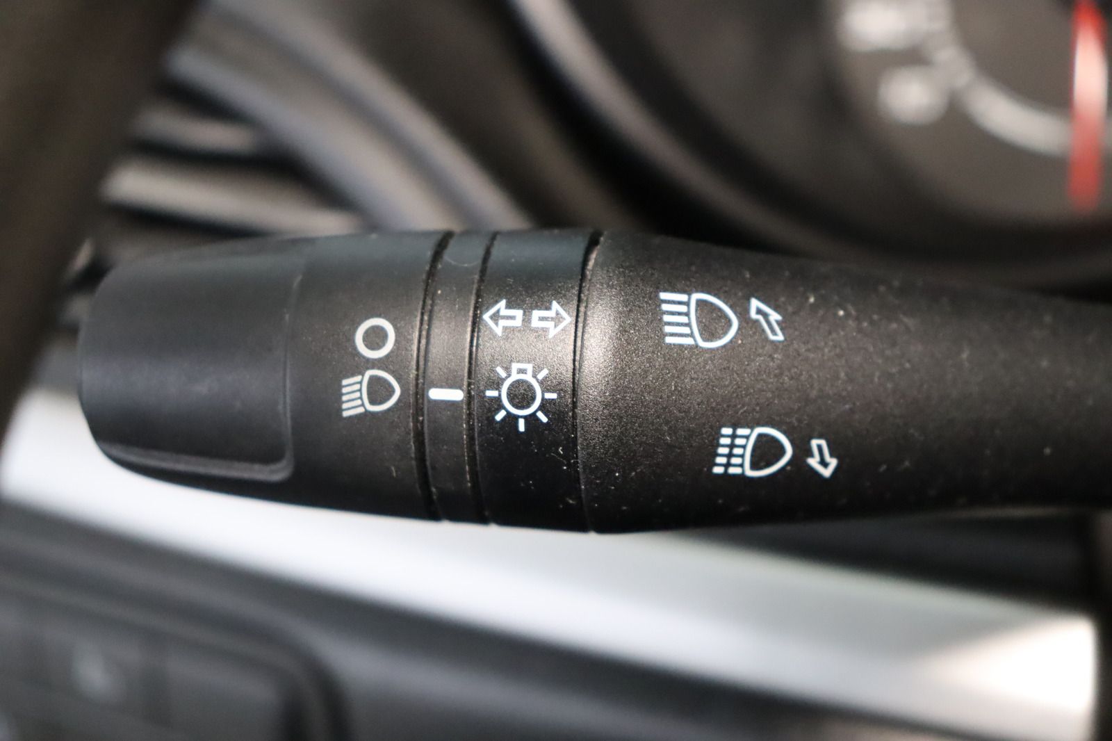 Fahrzeugabbildung Fiat Tipo 1.4 * PDC * HU/AU neu