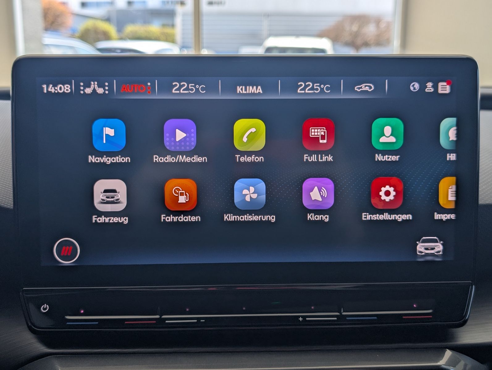 Fahrzeugabbildung CUPRA Leon VZ 4Drive ACC MATRIX-LED KAM PANO CARPLAY