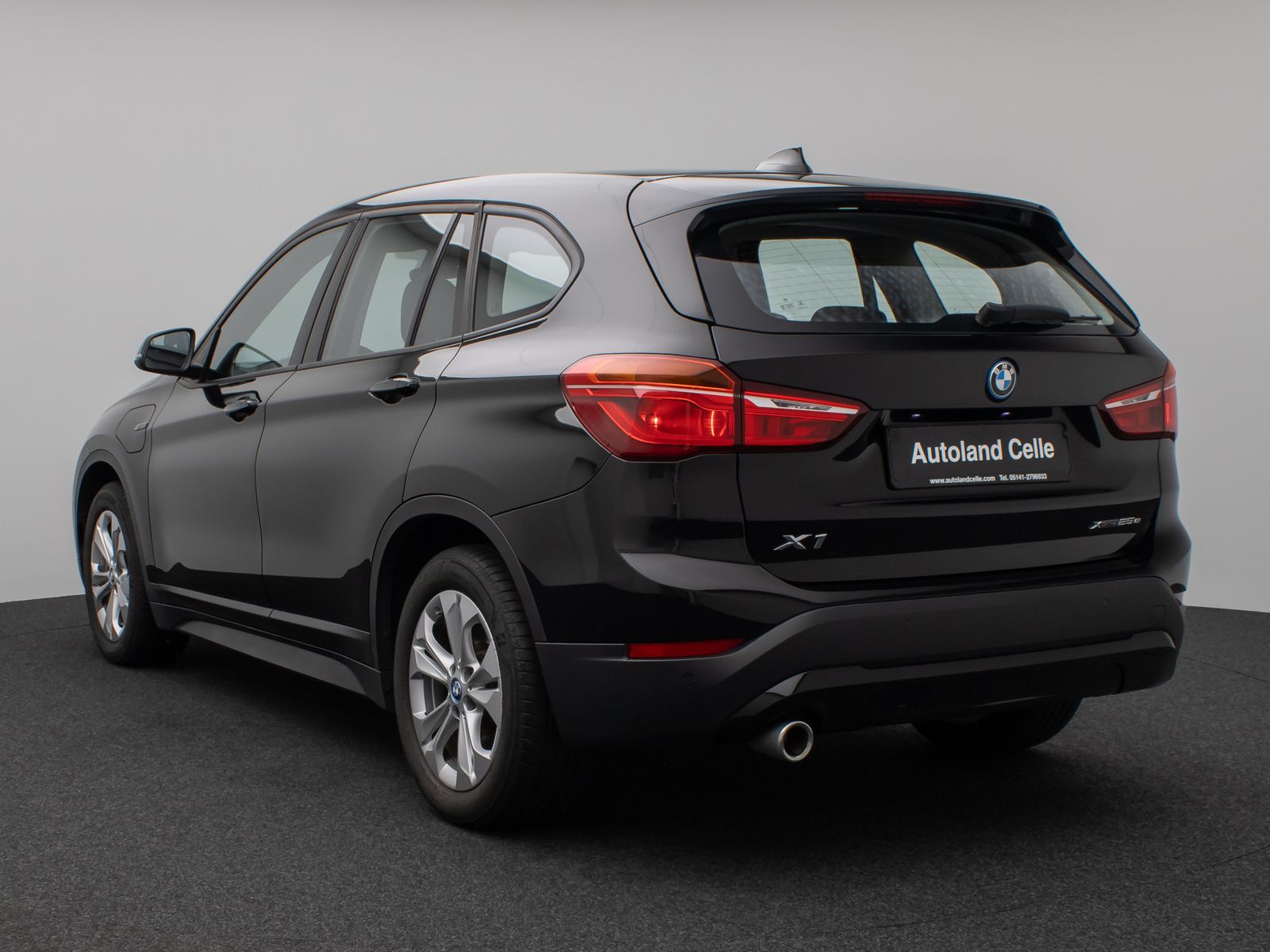 Fahrzeugabbildung BMW X1 xD25e Parkassist DAB Lordos Geschwindigkeitsr