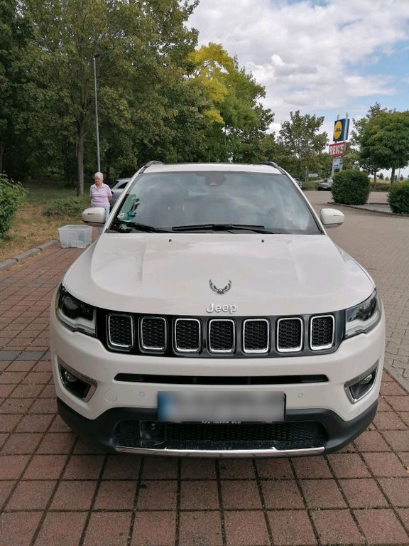 Image of Jeep Grand Cherokee