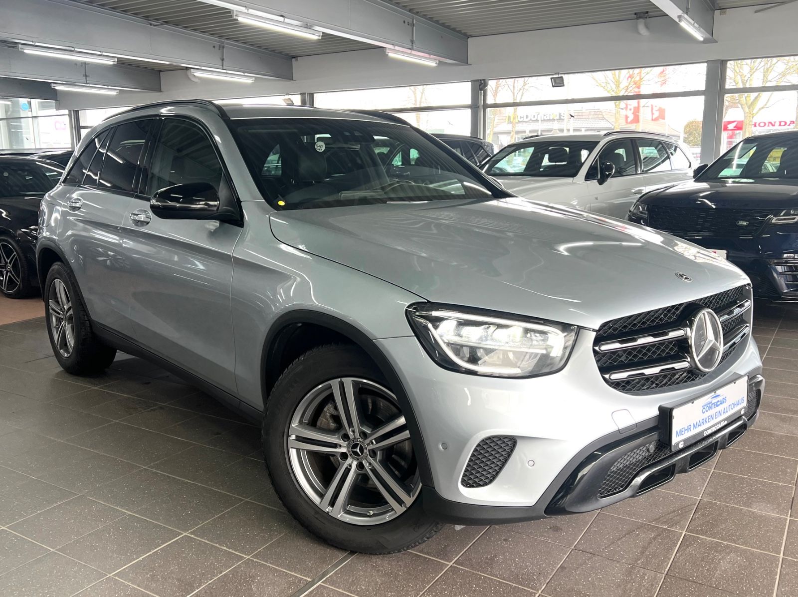 MERCEDES-BENZ GLC 220 d 4M Night Exclusive AHK+AMB+HighEND