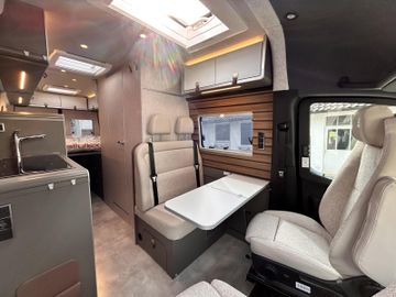 HYMER ERIBA HYMERCAR Grand Canyon S 700 Winterpaket AHK WiFi AUTARKIE