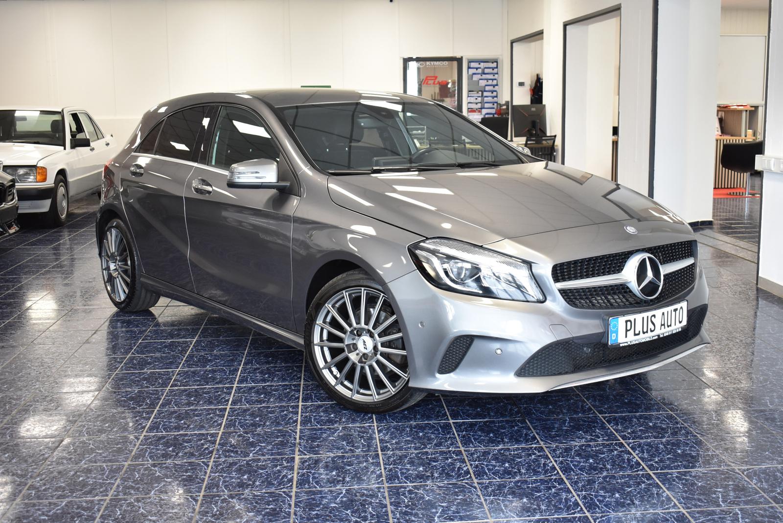 Mercedes-Benz A 200 BlueEfficiency Aut Navi Leder PDC LED
