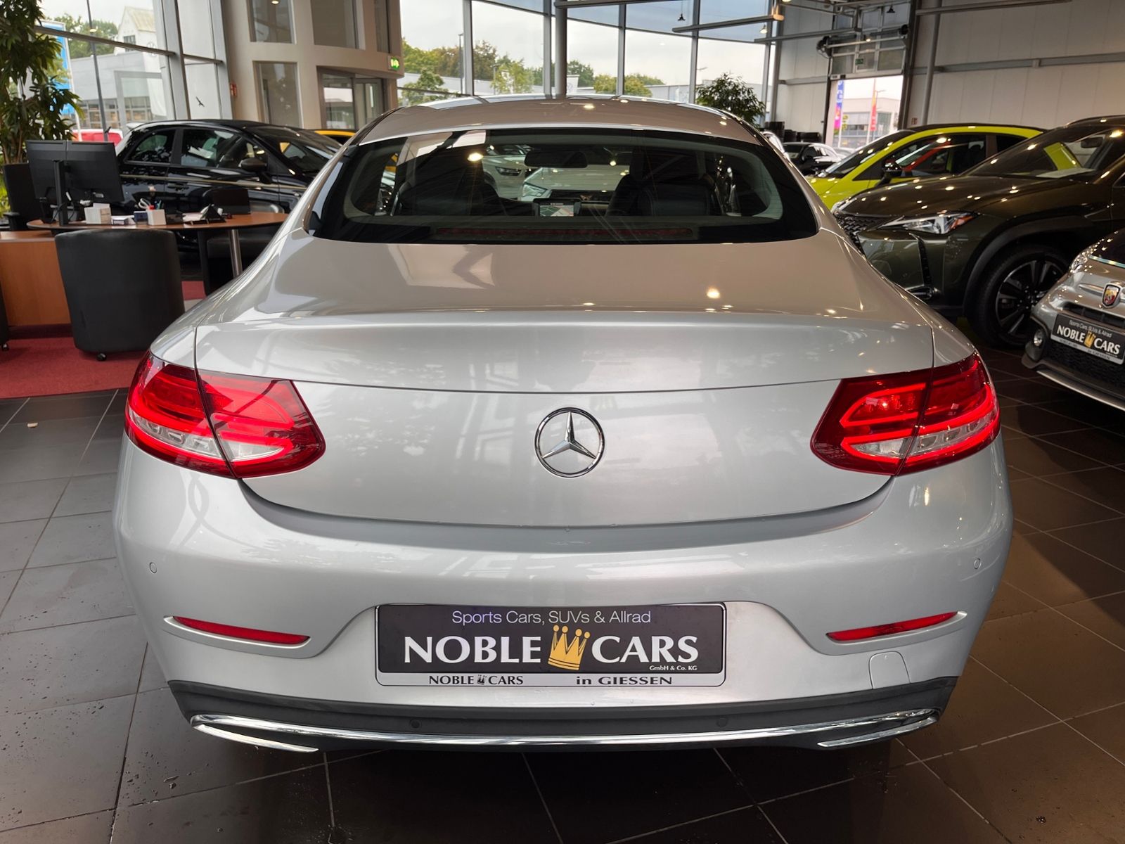 Fahrzeugabbildung Mercedes-Benz C -Klasse Coupe 180 KLIMA LED NAVI ALU