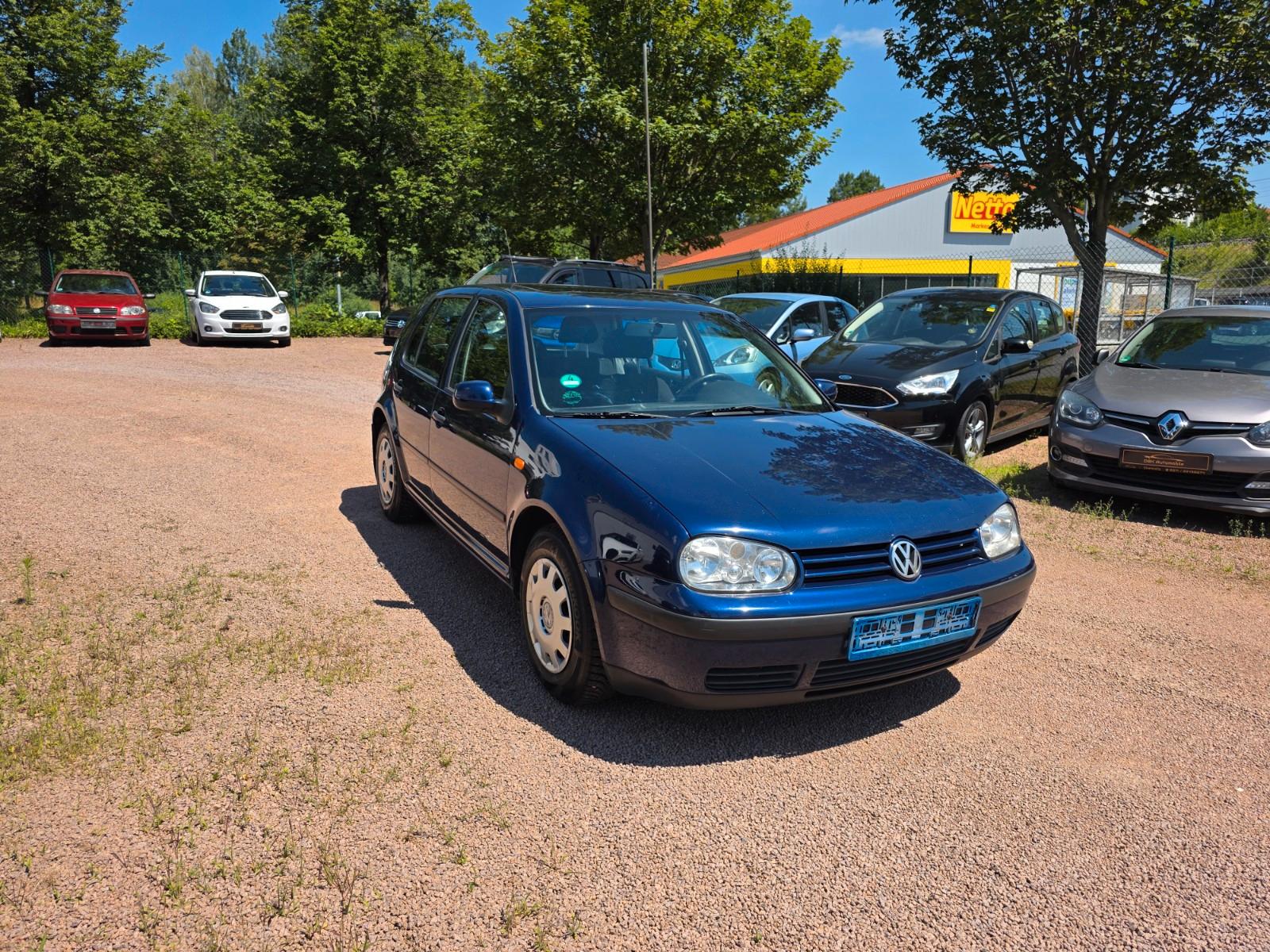 Volkswagen Golf 1.6 Trendline