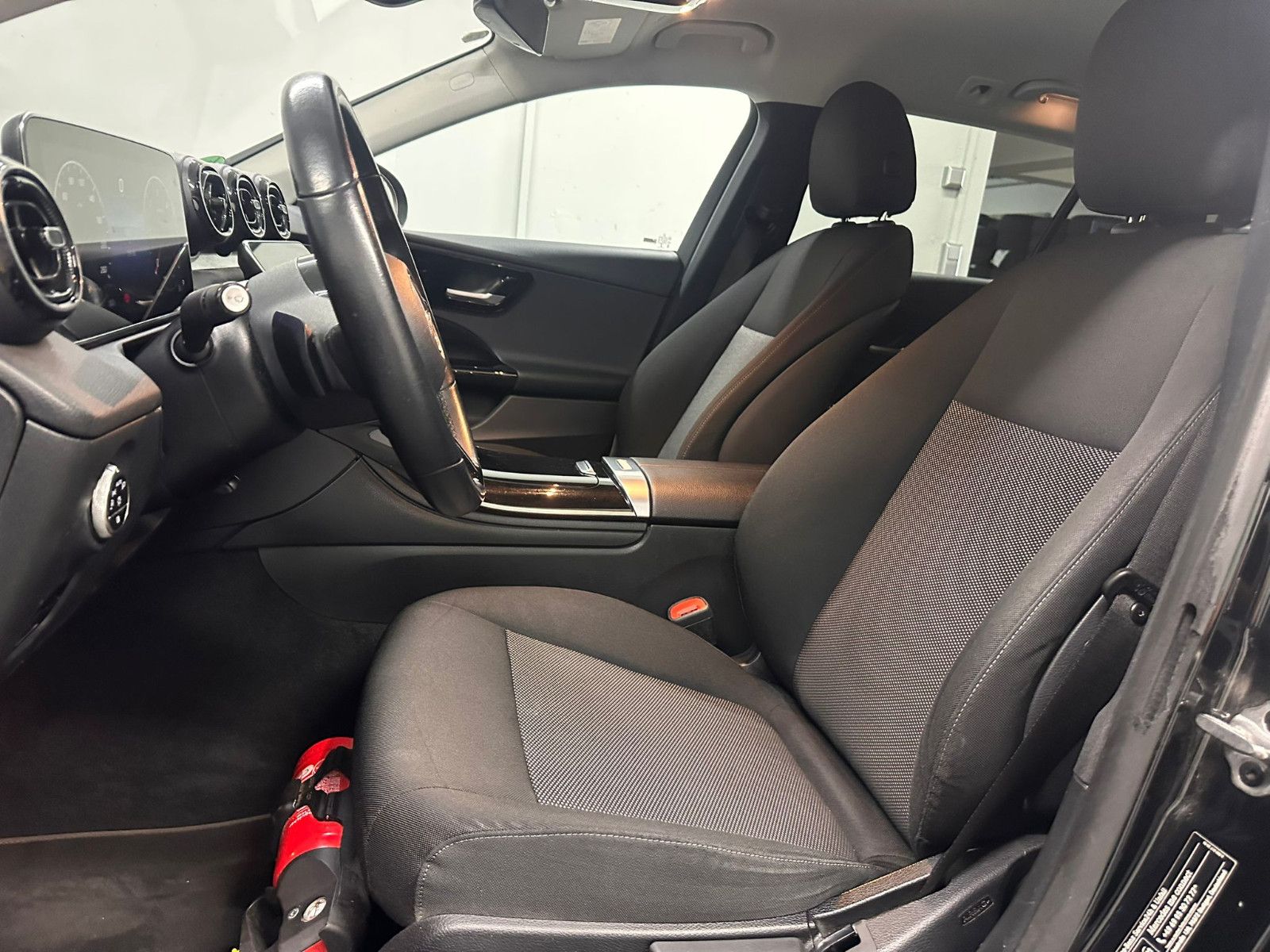 Fahrzeugabbildung Mercedes-Benz C 220 d T Autom.*AVANTGARDE*AHK*CARPLAY*