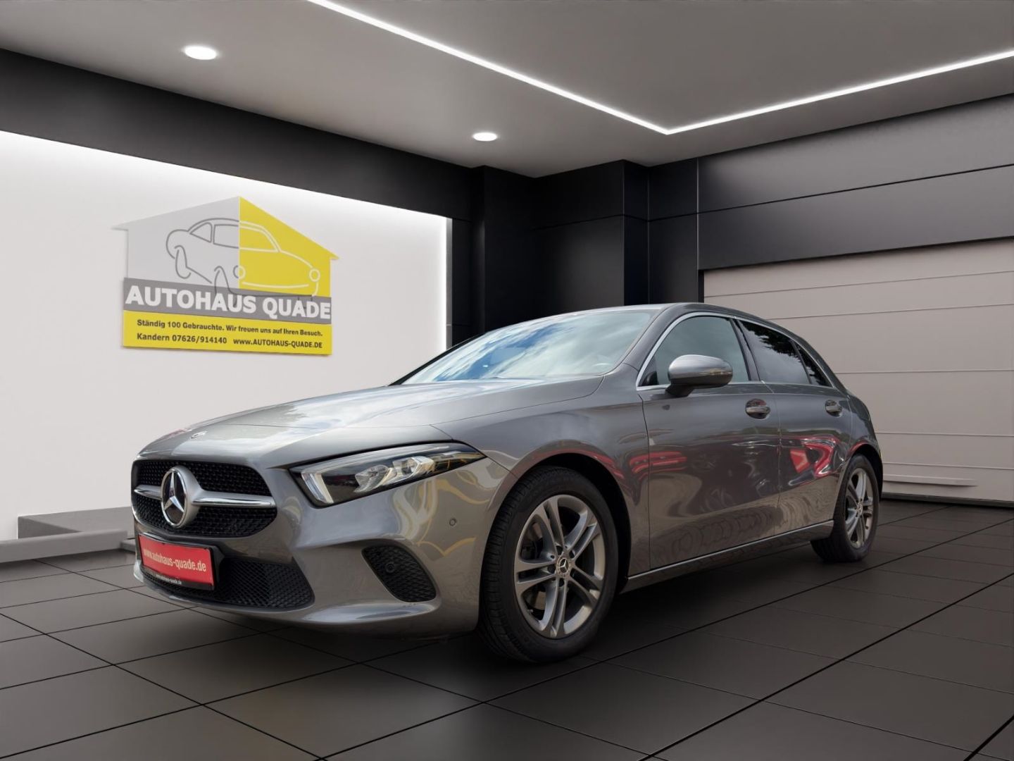 MERCEDES-BENZ A 200 Rückfahrkamera, Service-Neu, Carplay