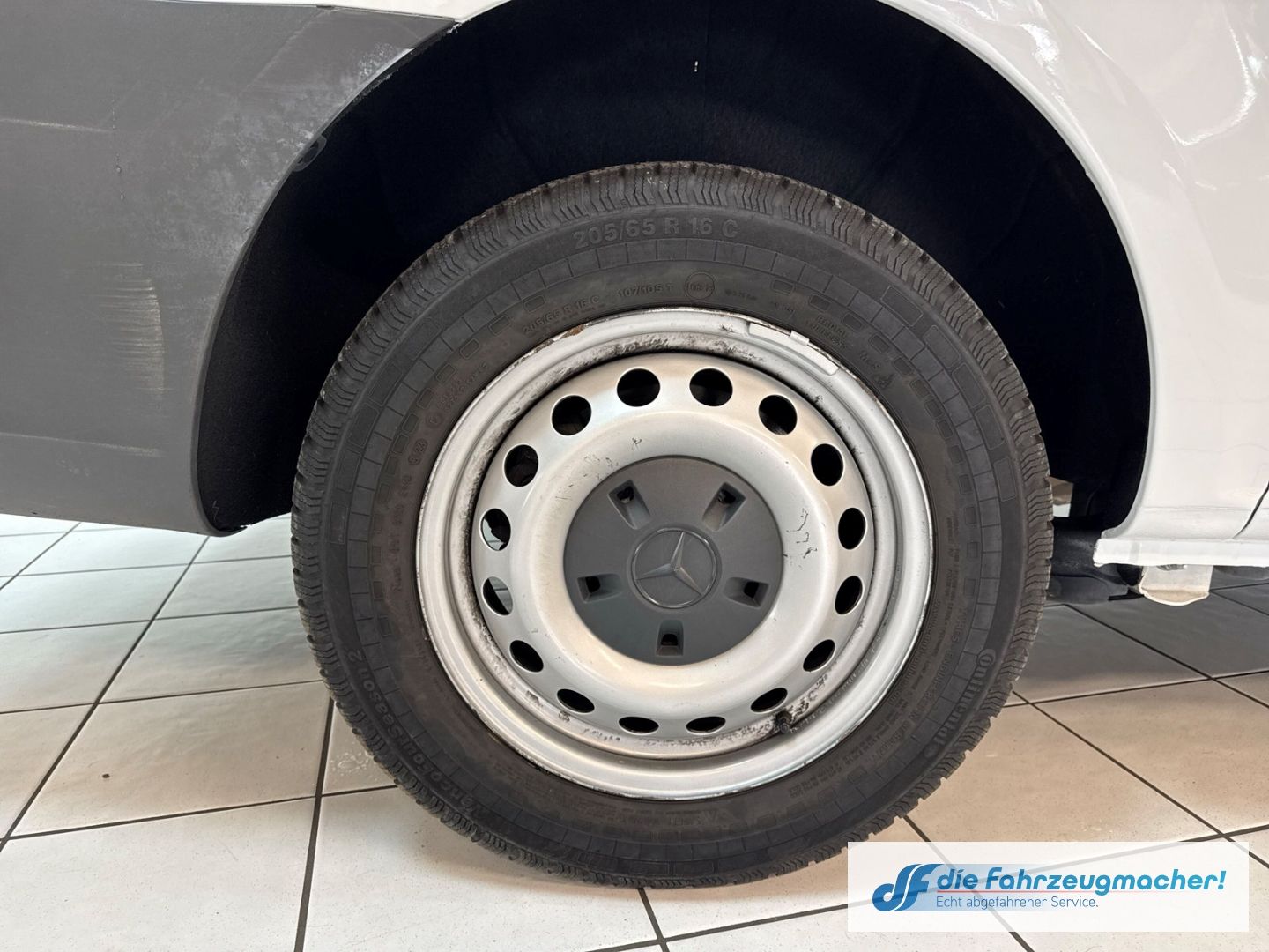 Fahrzeugabbildung Mercedes-Benz Vito Kasten 116 CDI RWD lang Navi DAB SHZ Rückfa