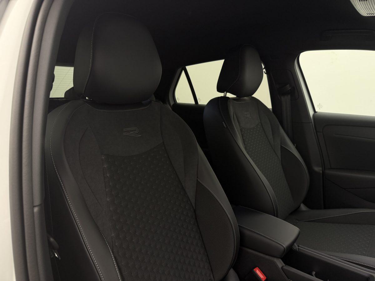 Volkswagen T-Roc 1.5 eTSI DSG R-Line+ASSIST+360+HUD+MATRIX+, миниатюра 29