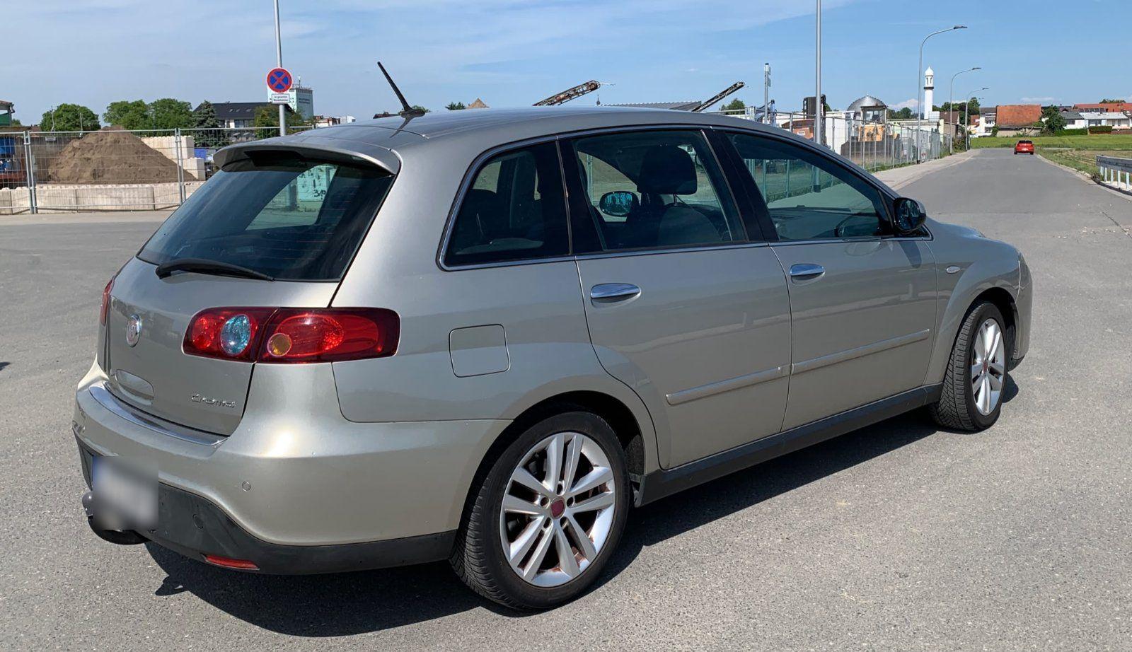 Fiat Croma 2008 — rear view