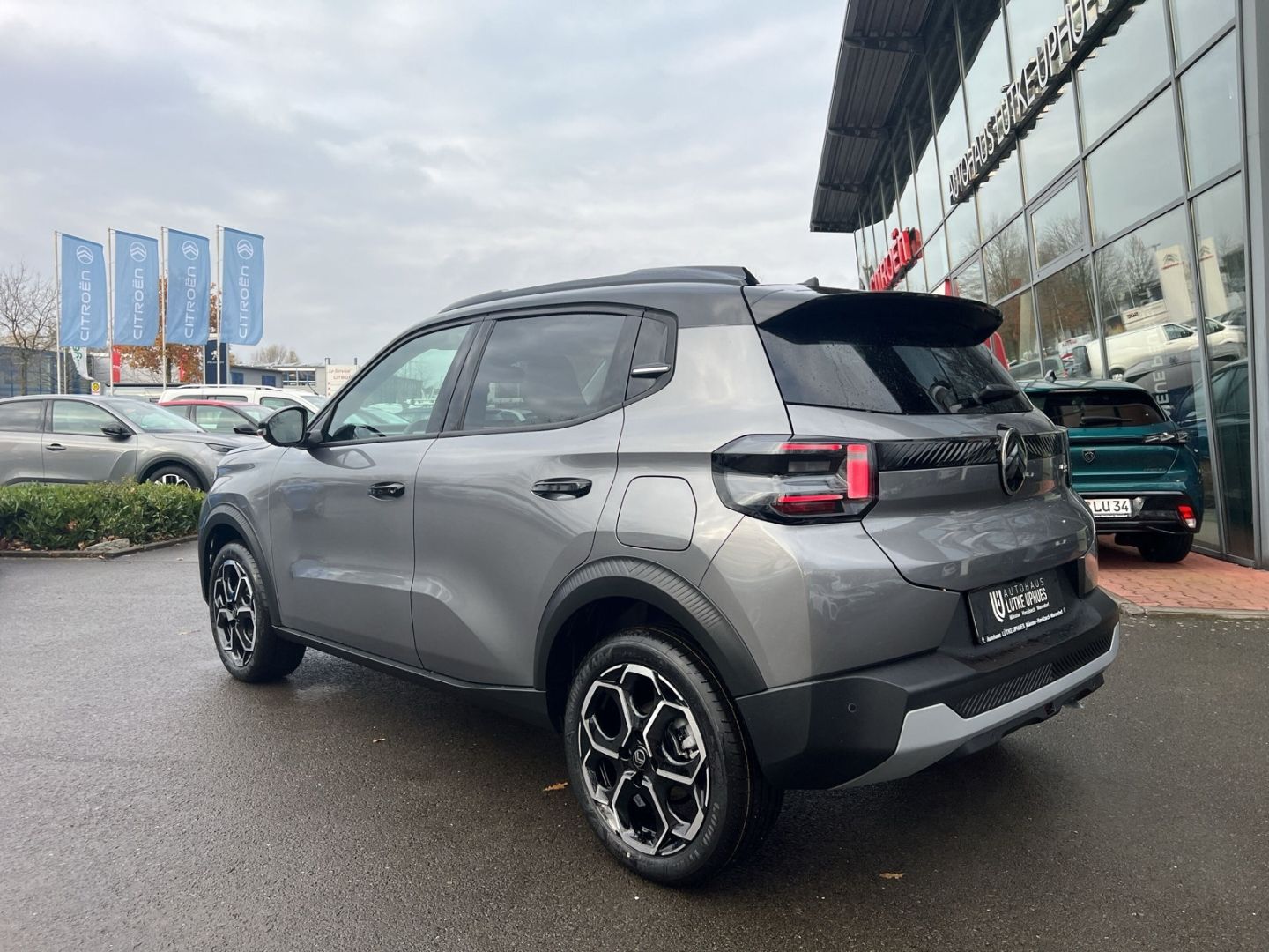 Fahrzeugabbildung Citroën C3 MAX Hybrid 110 Navi SHZ LED CarPlay Notbrems.