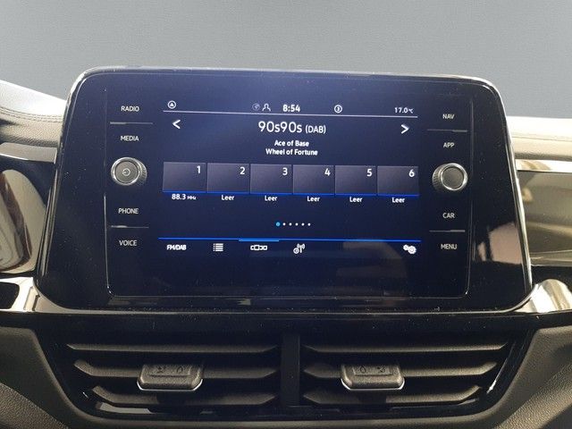 Fahrzeugabbildung Volkswagen T-Roc Black Style 1.5TSI DSG AHK Matrix Massage