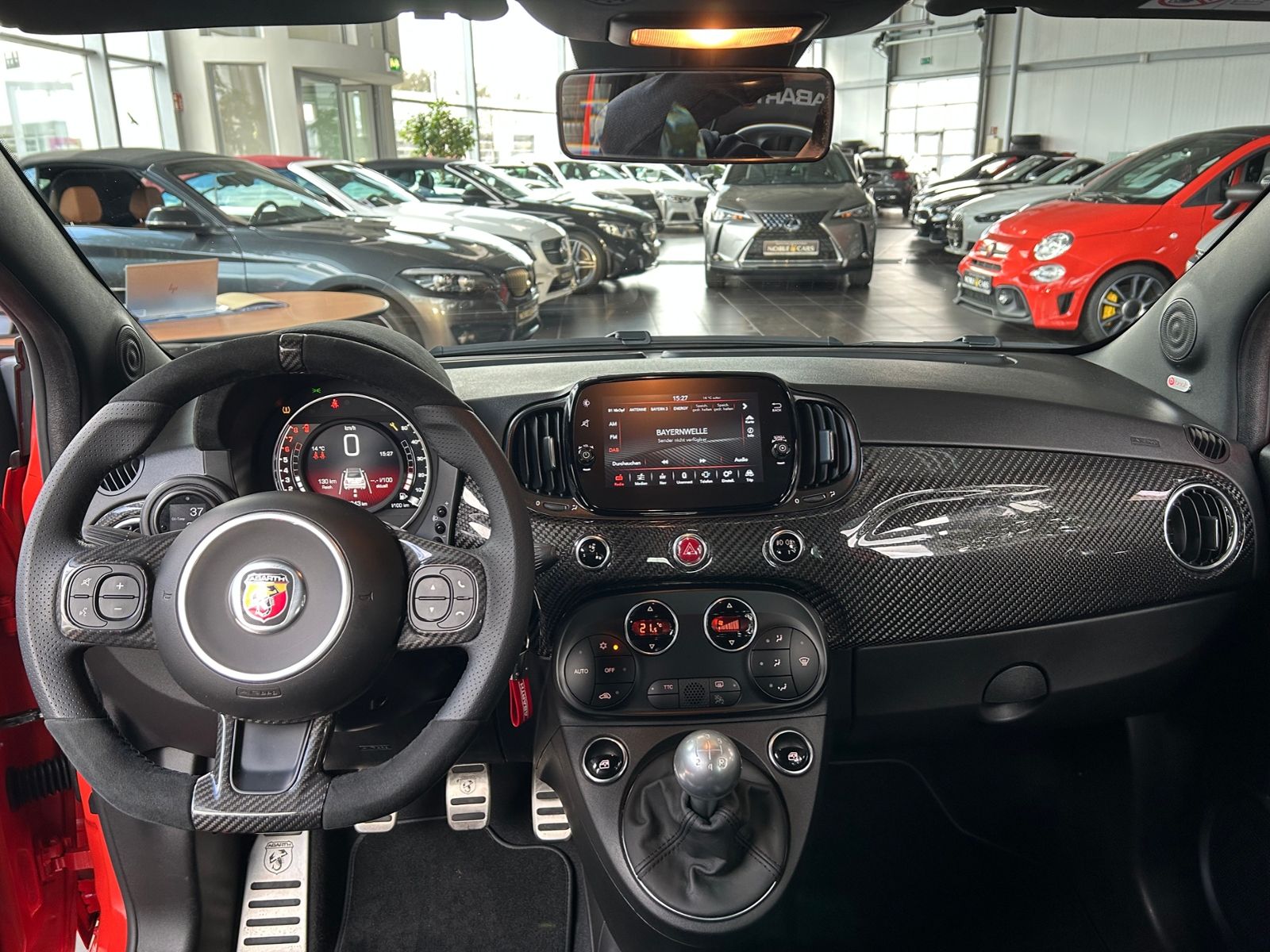 Fahrzeugabbildung Abarth 695C Turismo BEATS NAVI XENON