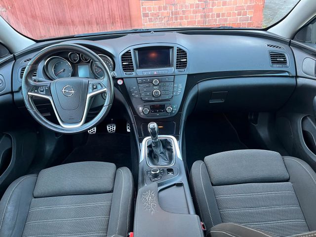 Opel Insignia A Sports Tourer Sport*TÜV/AU NEU* Bild 7