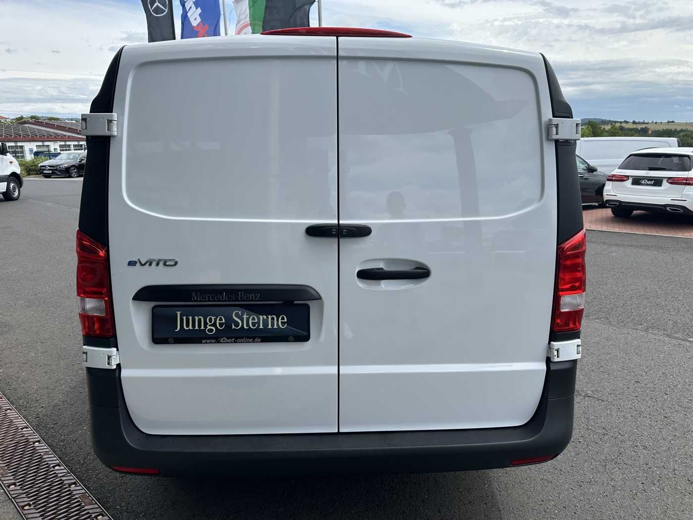 Fahrzeugabbildung Mercedes-Benz eVito 112 Klima Kamera Navi SHZ Tempomat