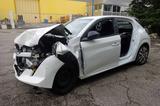 Peugeot 208 1,2 PURETECH 100 - Peugeot 208 Unfallwagen