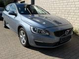 Volvo V60 Kombi Linje Business Aut./Xenon/Kamera/Navi - Volvo V60 Unfallwagen