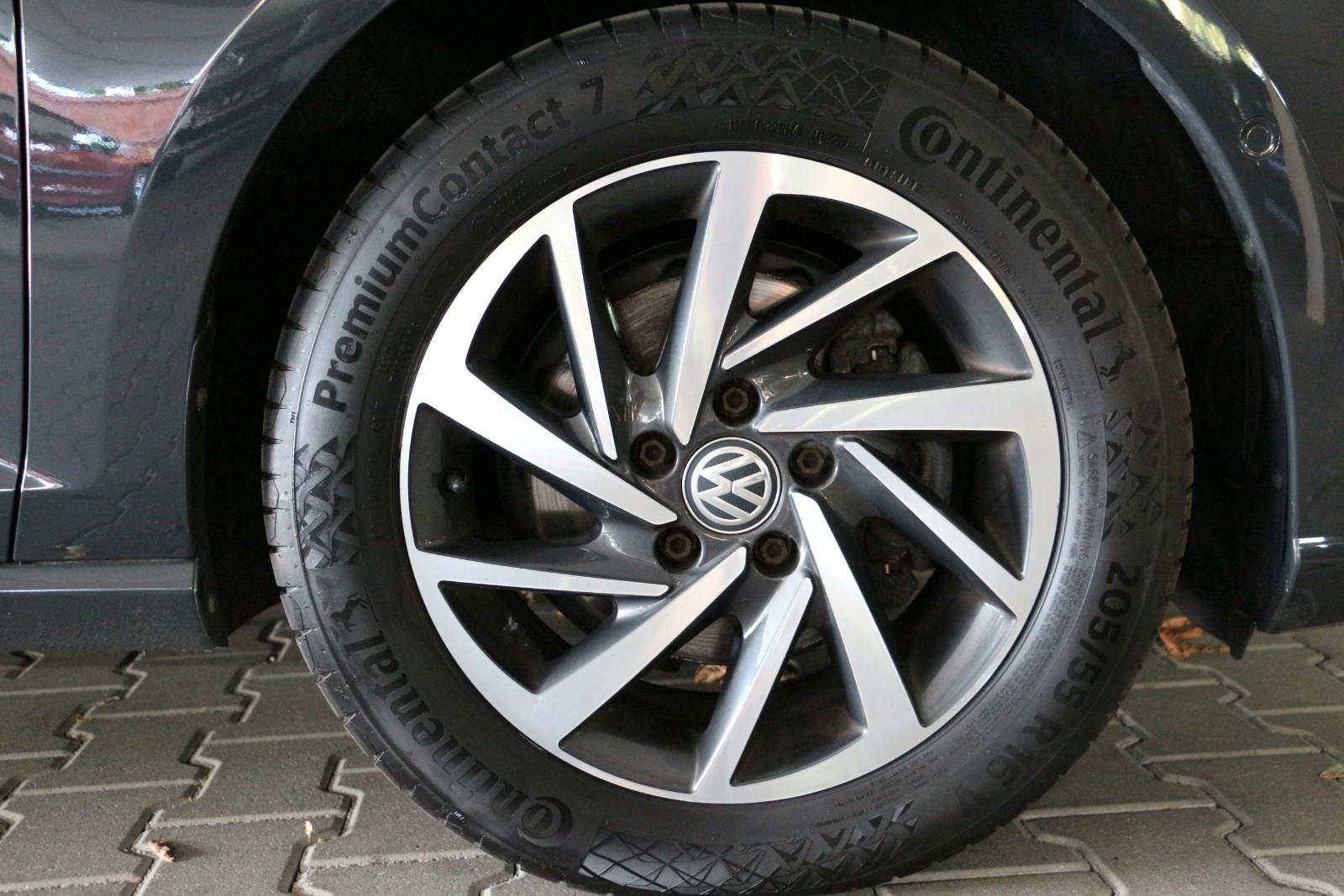 Volkswagen Golf VII Variant Sound 4Motion, Navi, LED, Cam.