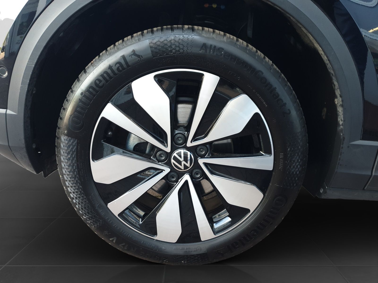 Volkswagen T-Roc - Bild 8