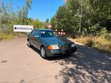 Mercedes-Benz C 180  seit 1997 in Familien... - Mercedes-Benz 180 aus dem Jahr 1994