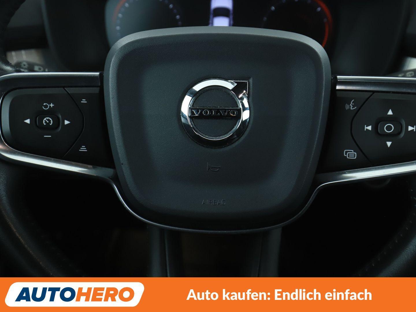 Volvo XC40 2.0 D3 Momentum AWD Aut.*NAVI*VC*TEMPO*CAM*