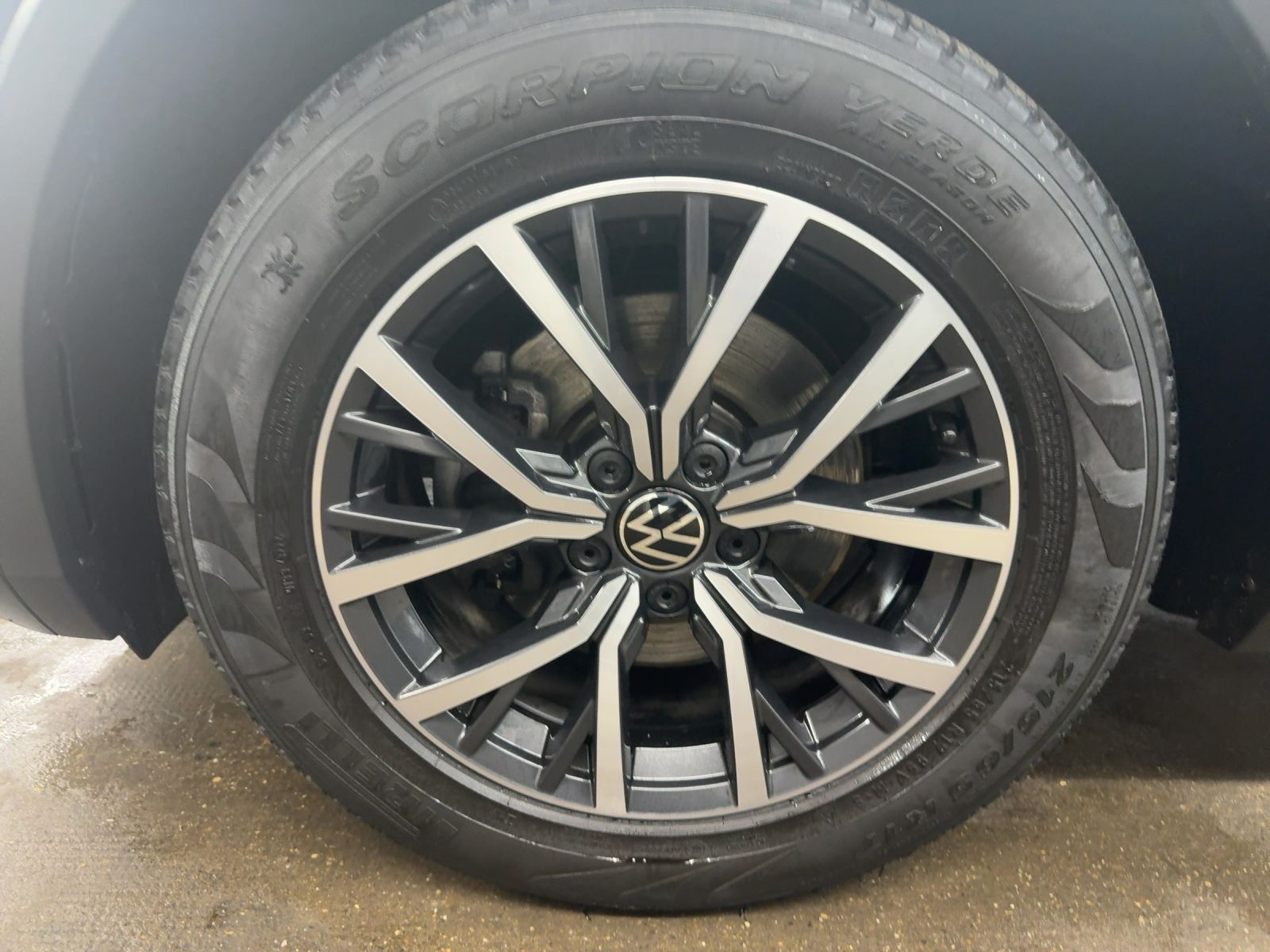 Volkswagen Tiguan - Bild 12
