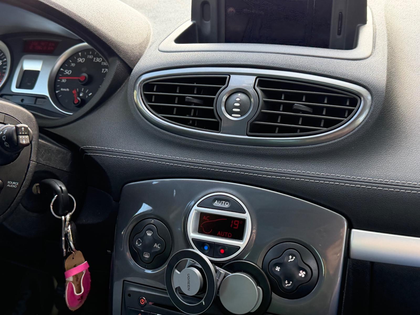 Renault Clio 2011 — engine 1.149 cm³, 103 HP (76kW)