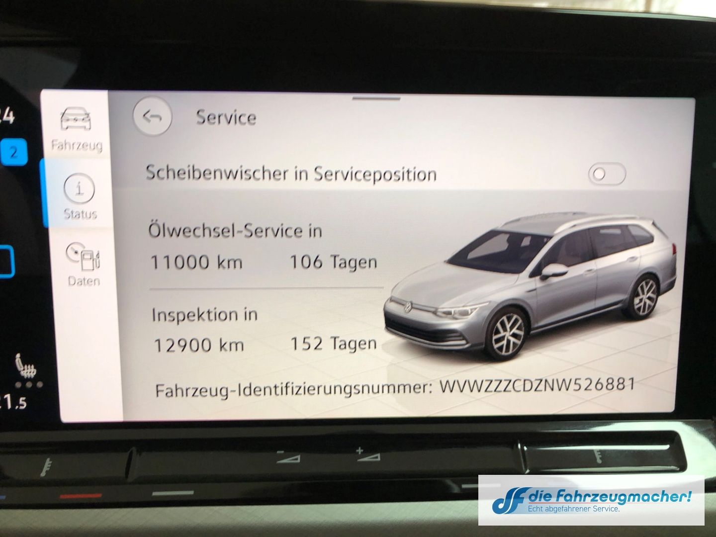 Fahrzeugabbildung Volkswagen Golf VIII Variant Life 1.0 TSI EU6d Navi digital