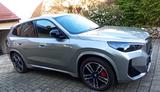 BMW iX1 eDrive20 -M Sport Pro,AHK,HUD,LED - silberne BMW iX1
