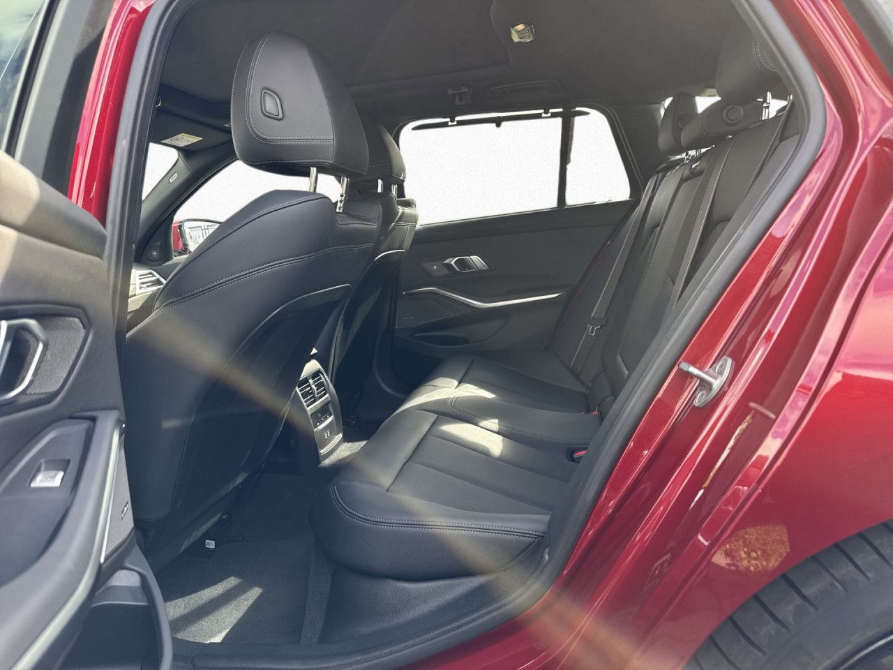 BMW 330 - Bild 14