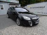 Opel Insignia OPC 4x4  **1-HAND / SCHECKHEFTGEPFLEGT* - Opel Insignia: Kombi, Opc