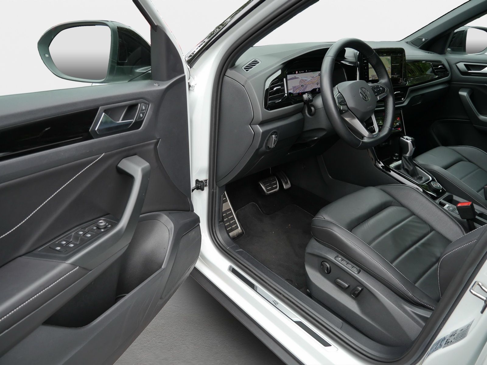 Volkswagen T-Roc - Bild 17