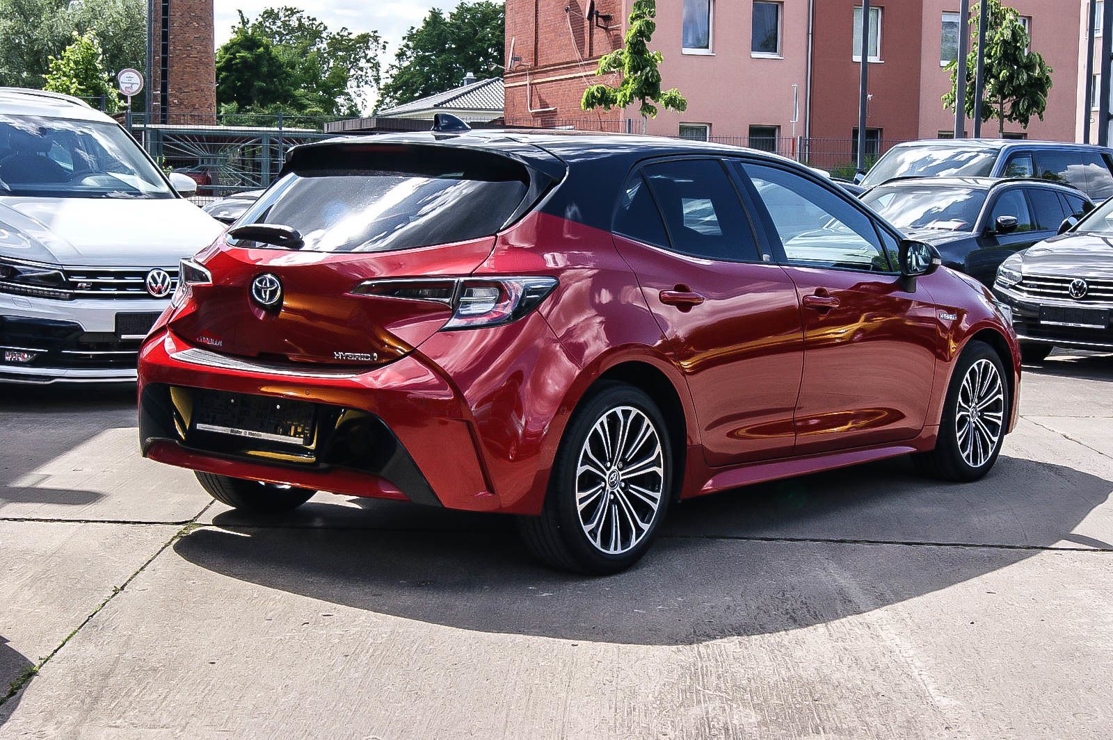 Fahrzeugabbildung Toyota Corolla 1.8 Hybrid  Club LED NAVI ACC KAMERA DAB