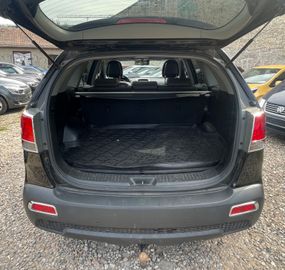 KIA Sorento - 10