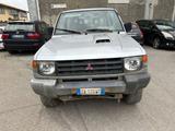 Mitsubishi Pajero 2.5 TDI 3p NON PARTE - gebrauchte Mitsubishi Pajero aus dem Jahr 2004