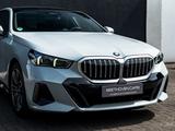 BMW 520 d M Sport G60 VOLL+Pano+AHK+Nightvision - BMW 5er-Reihe G60