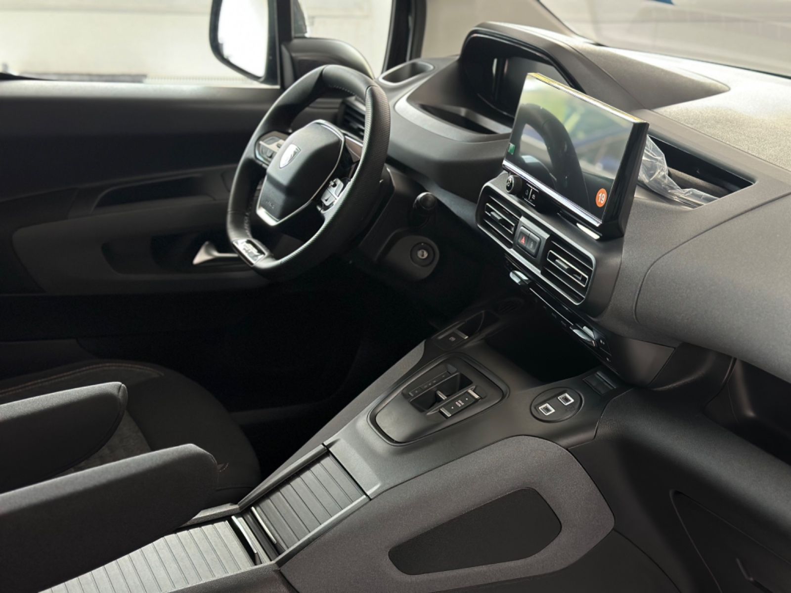 Peugeot Rifter - Bild 9