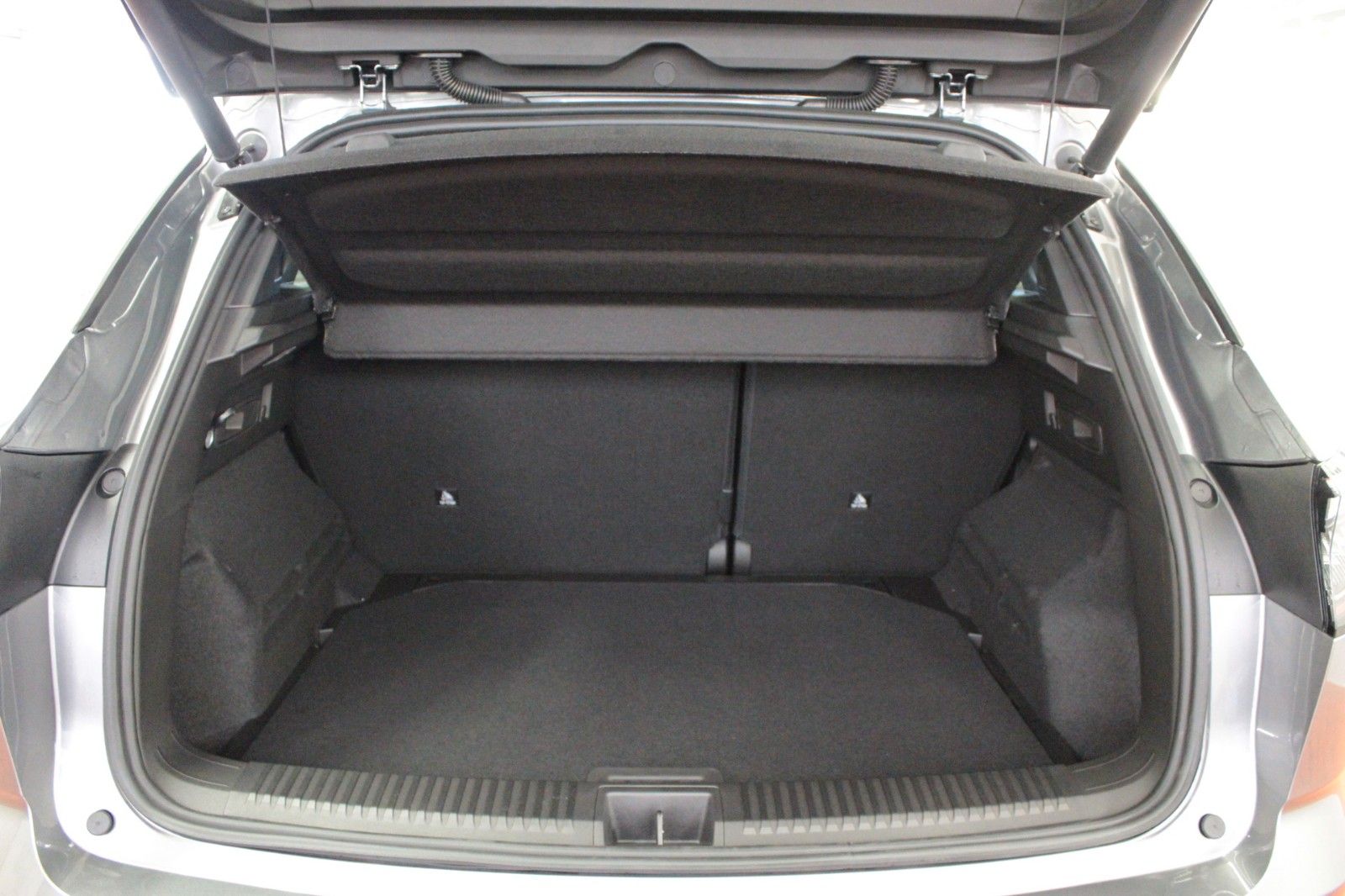 Fahrzeugabbildung Renault Austral Mild Hybrid 160 Iconic Esprit Alpine Aut