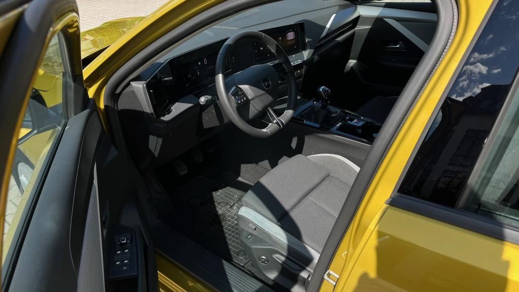 Autohaus Klingenthal -  Opel Astra Edition 1.2T 110PS LHZ/SHZ/Klimaautom. - Bild 9