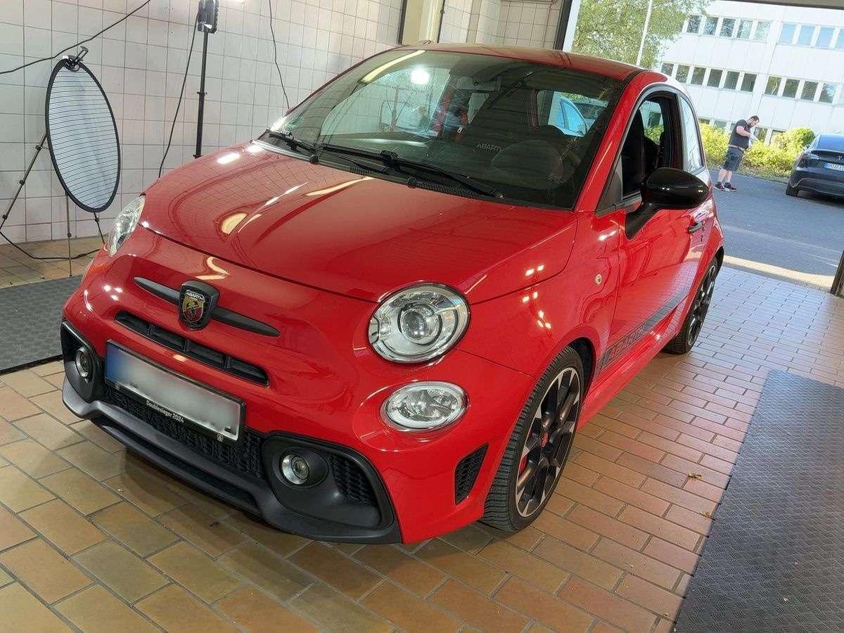 Abarth 500 595 Competizione im schicken  Abarth Rot  Vo