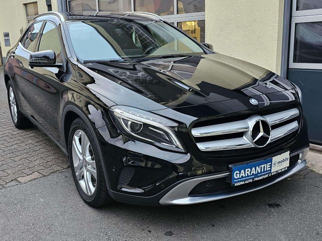 Mercedes-Benz GLA 180 Urban* Aut* Navi* Kamera*Xenon* Garantie