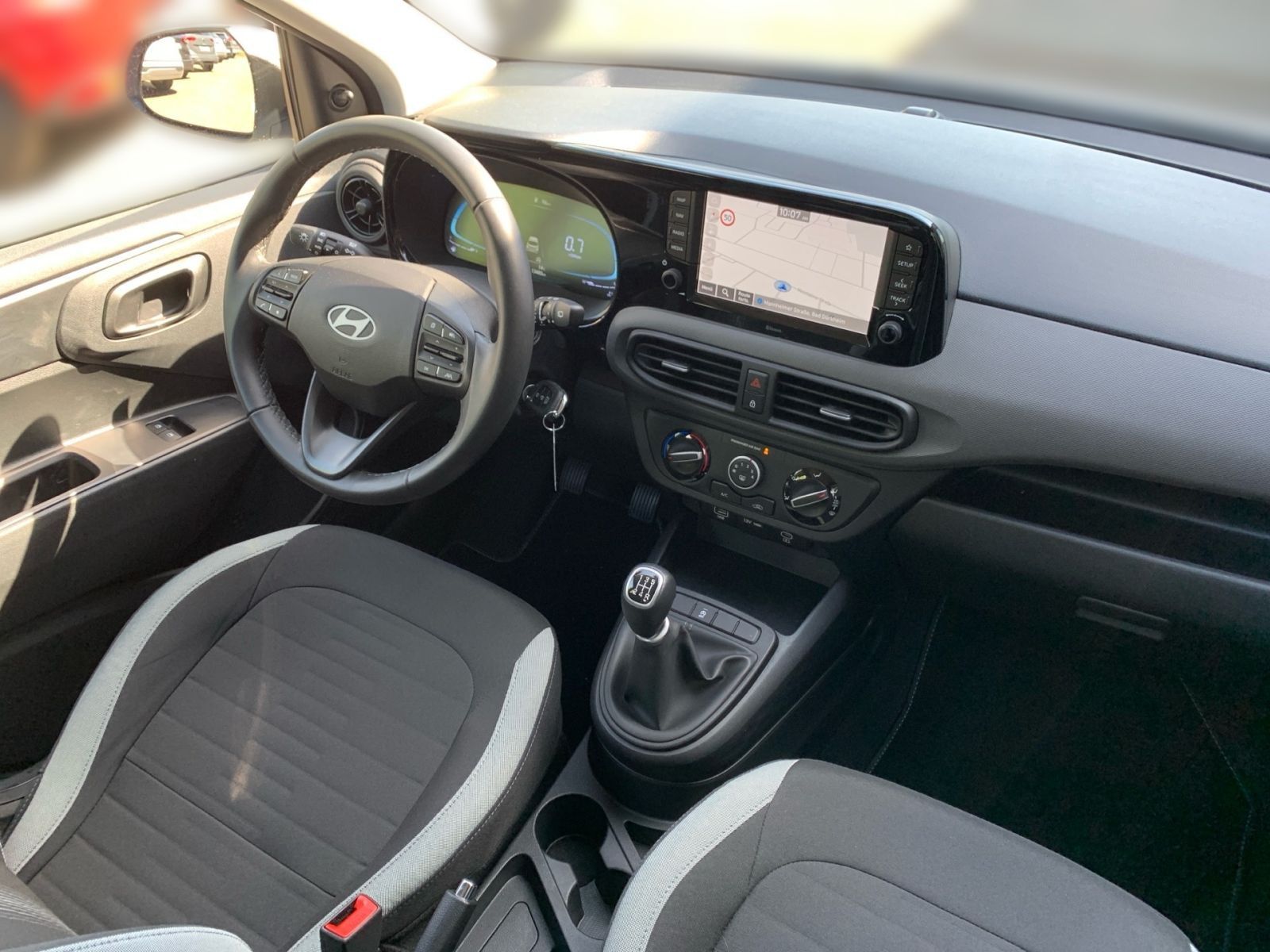 Fahrzeugabbildung Hyundai i10 1.0 Select Navi Kamera Allwetter
